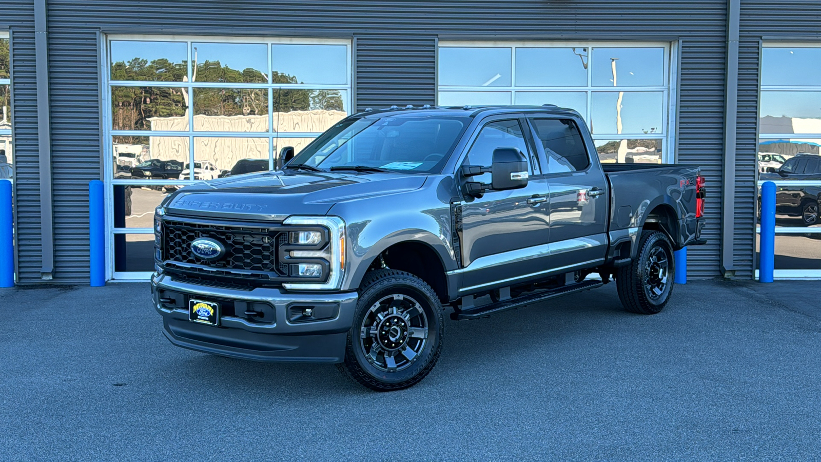 2024 Ford F-350SD Lariat 1