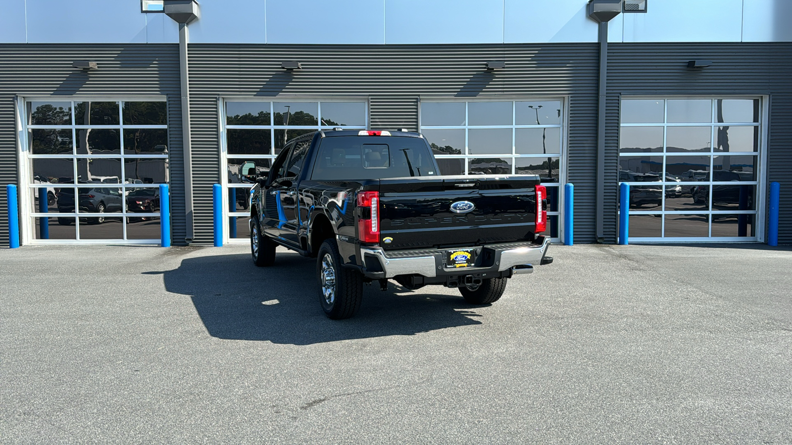 2024 Ford F-350SD Lariat 3