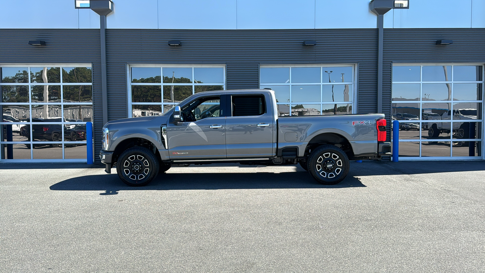 2024 Ford F-250SD Platinum 2