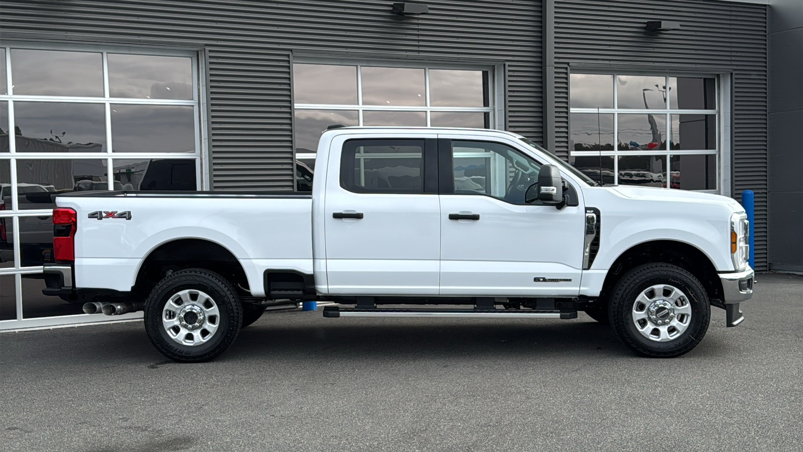 2024 Ford F-250SD XLT 7