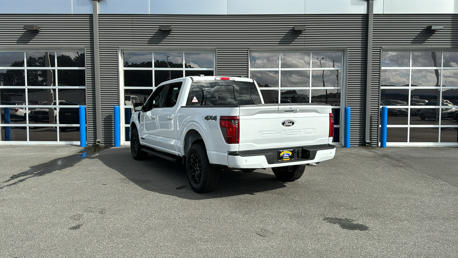 2024 Ford F-150 XLT 3