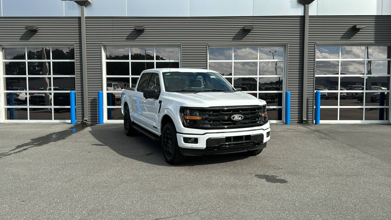 2024 Ford F-150 XLT 10