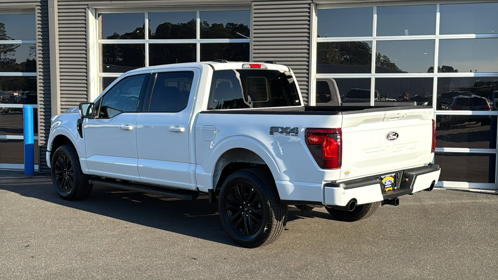 2024 Ford F-150 XLT 3