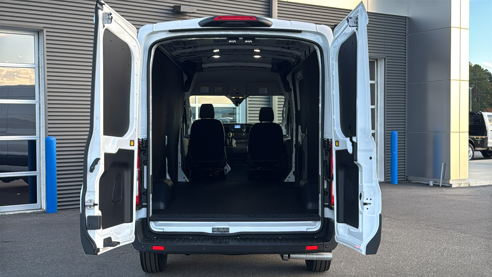 2024 Ford Transit-250 Base 6