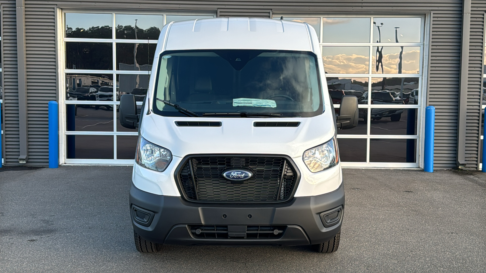 2024 Ford Transit-250 Base 15