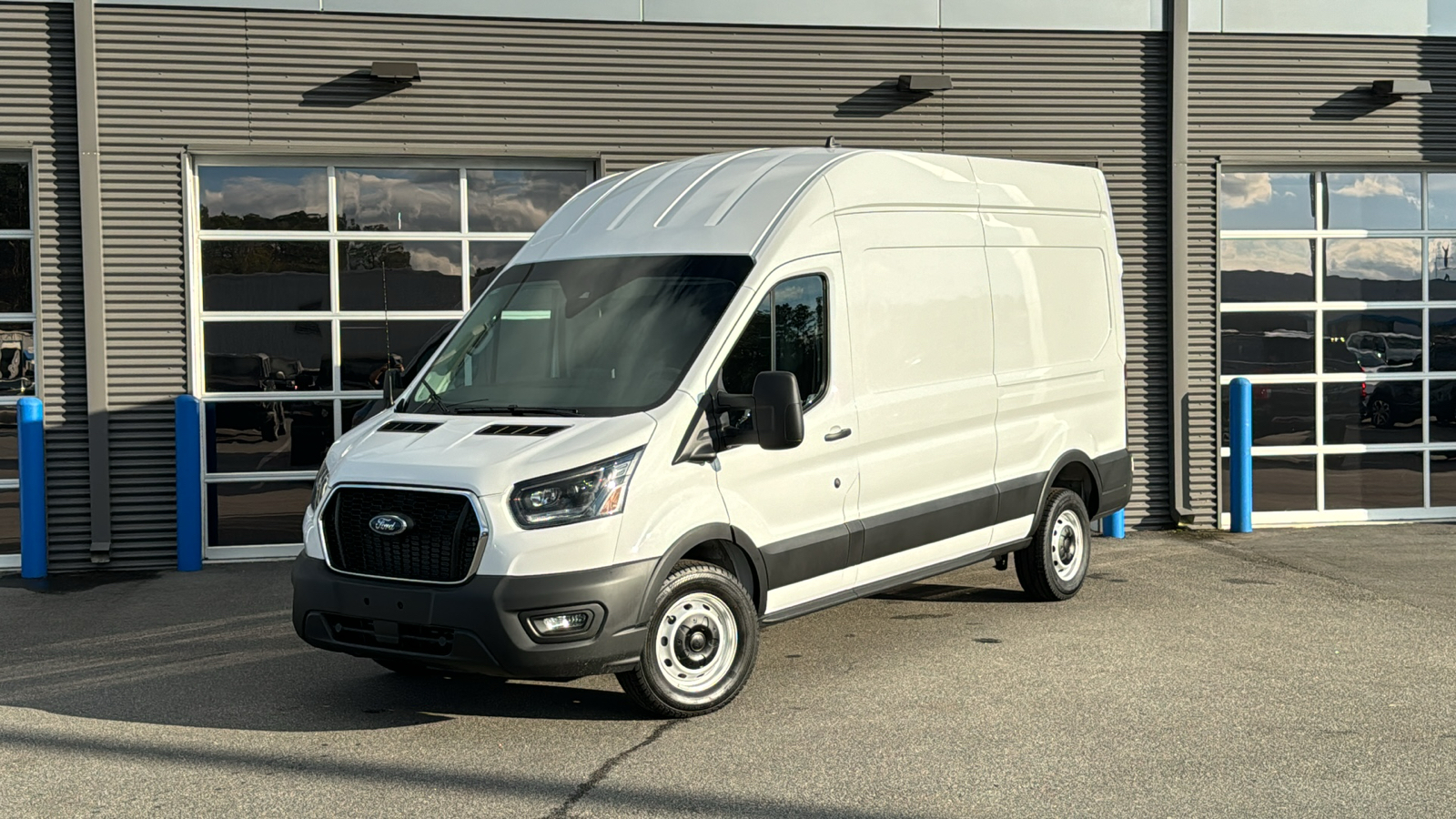 2024 Ford Transit-250 Base 1