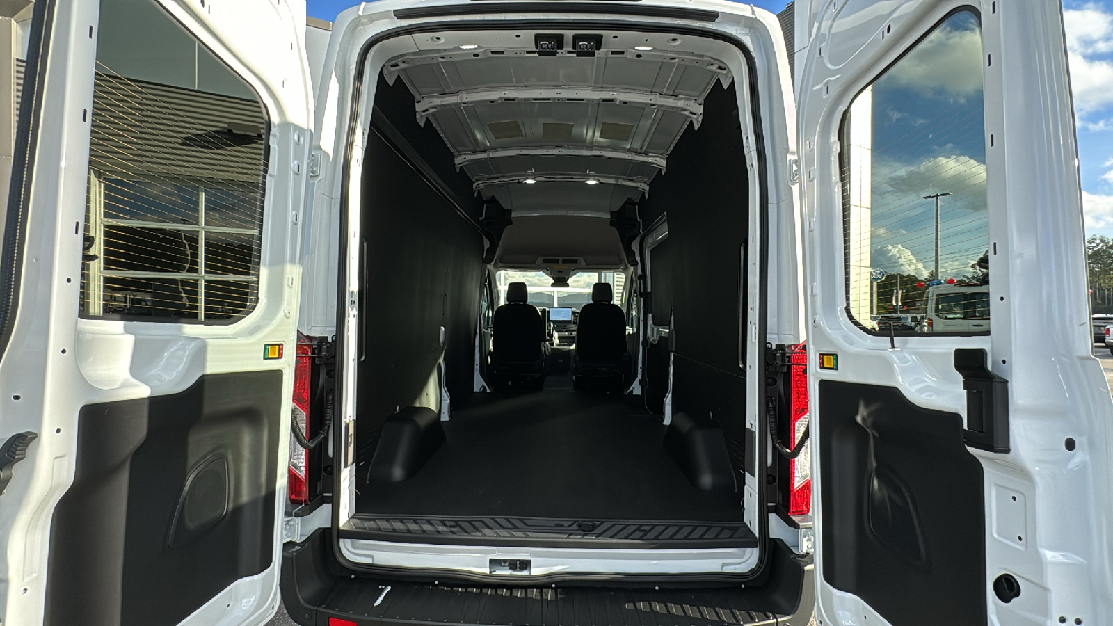 2024 Ford Transit-250 Base 6