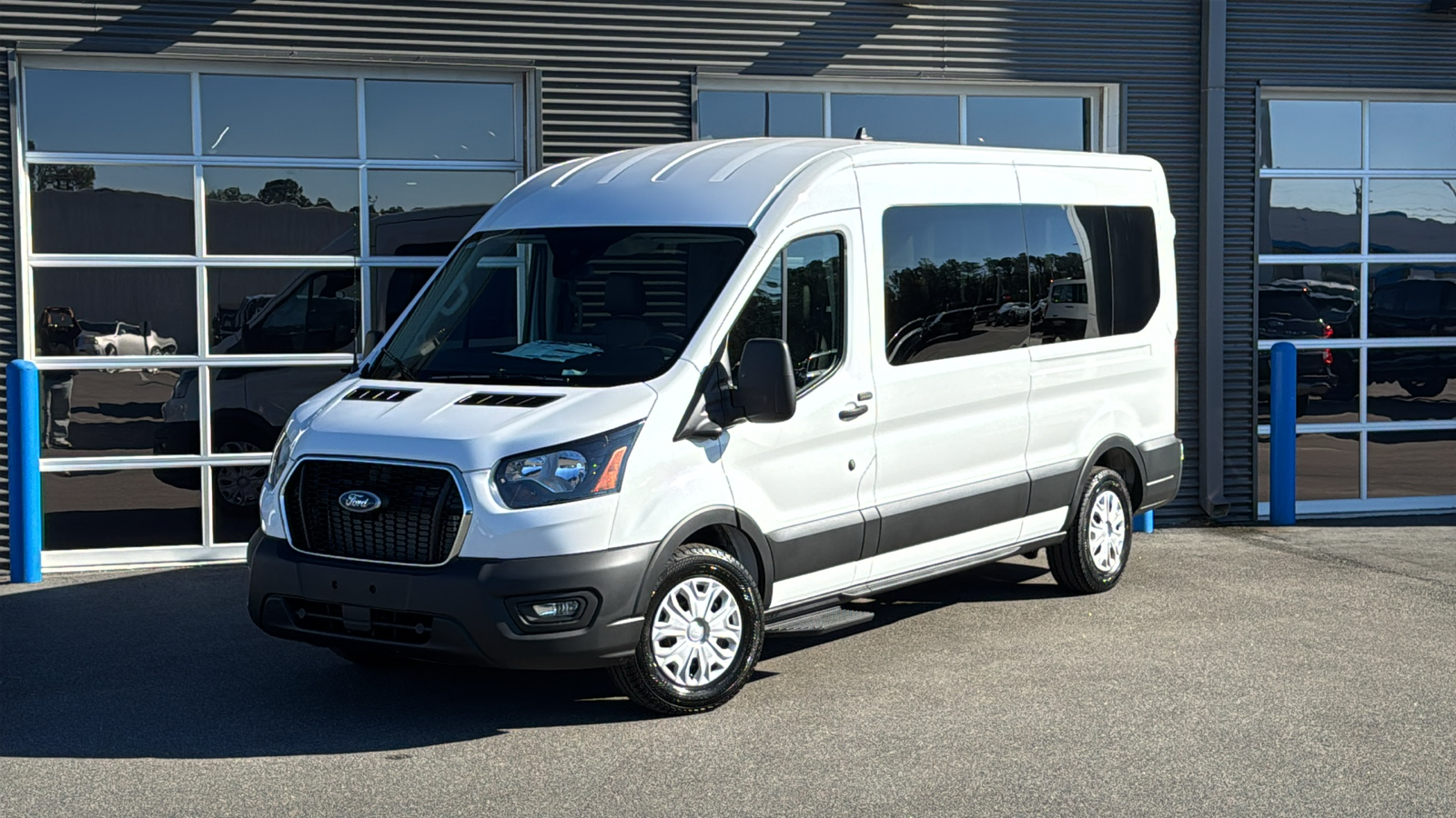 2024 Ford Transit-350 XL 1