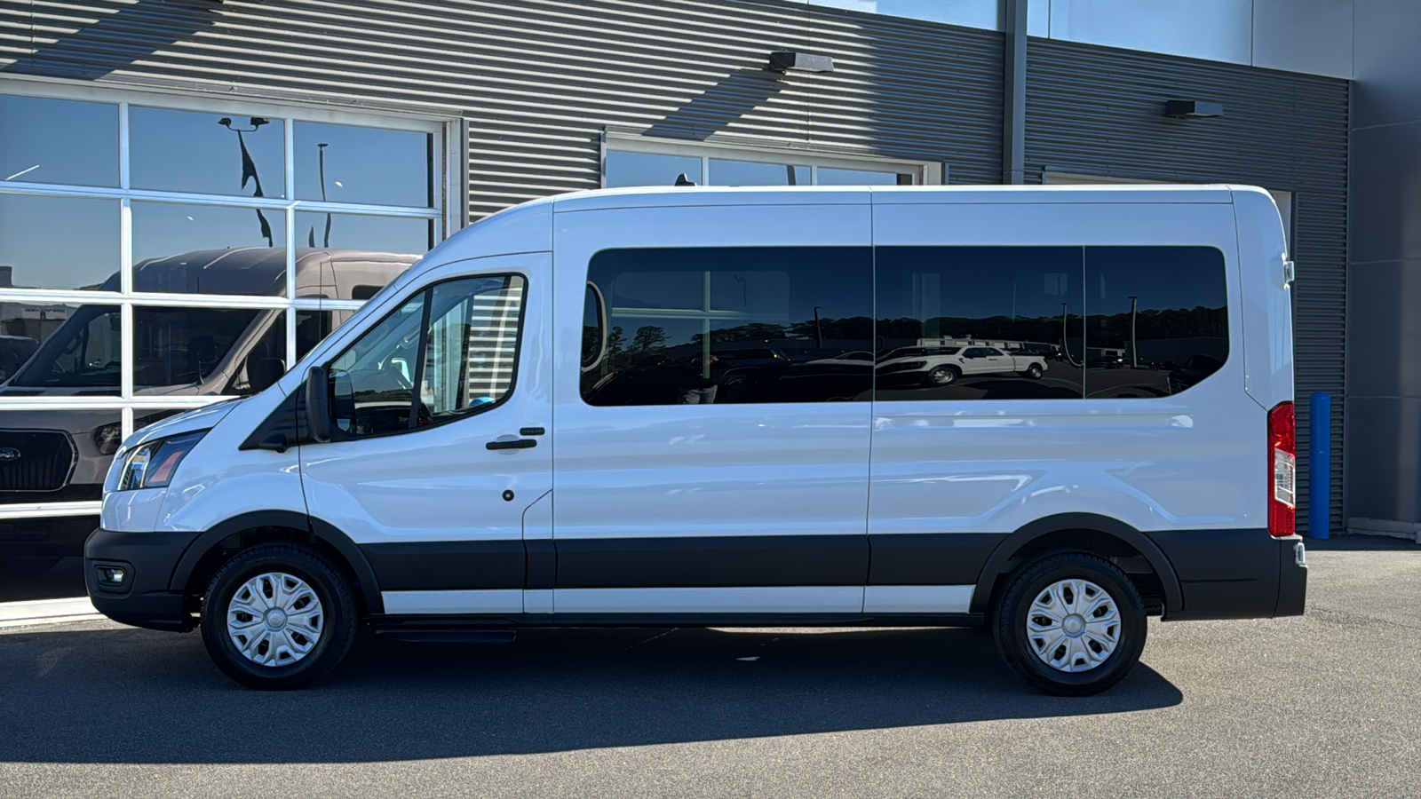 2024 Ford Transit-350 XL 2