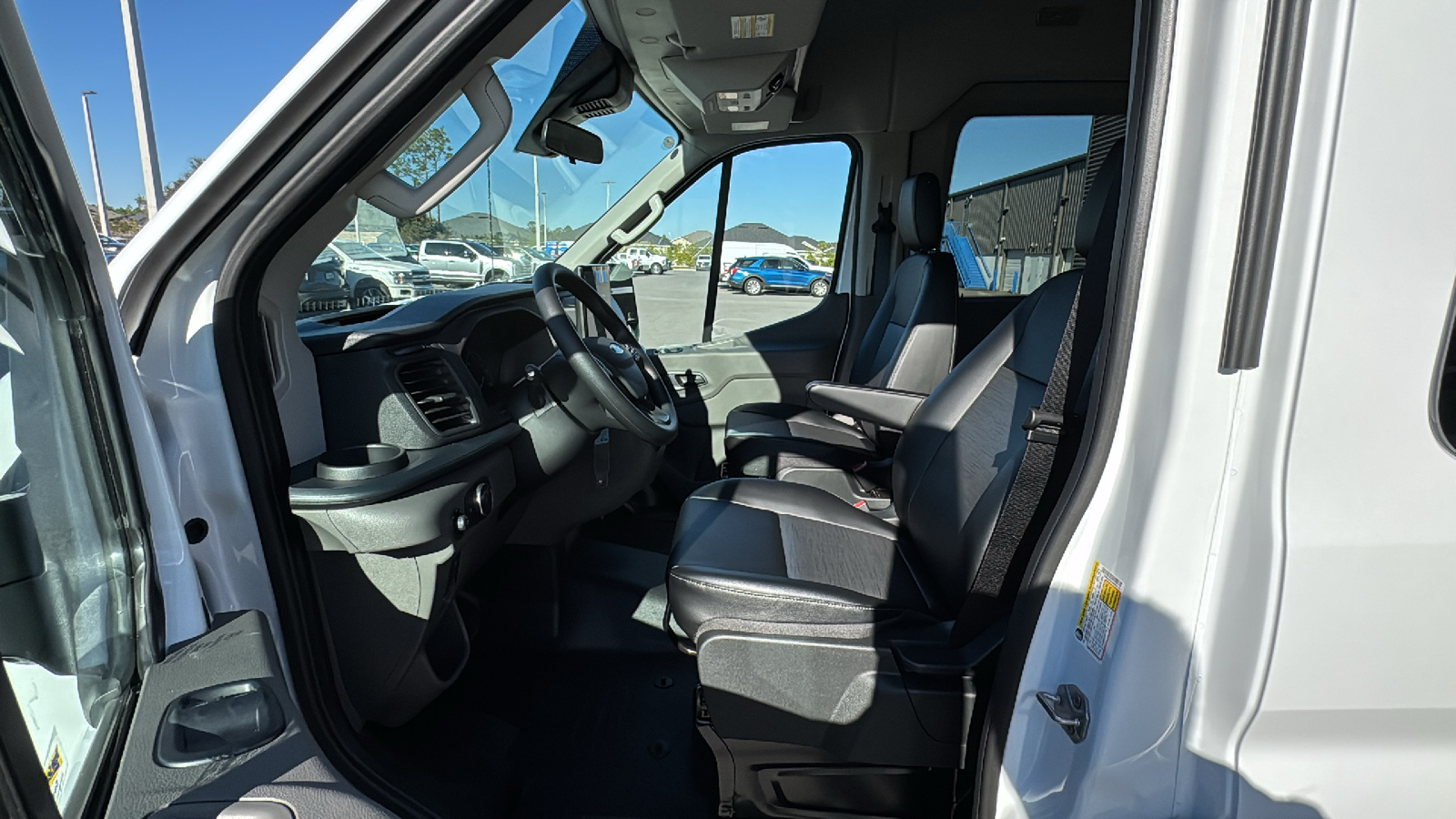 2024 Ford Transit-350 XL 14