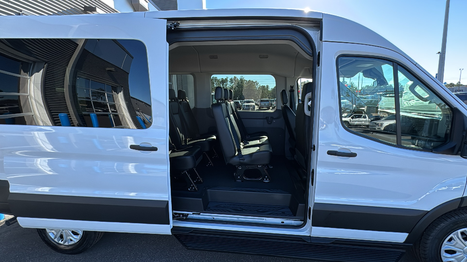 2024 Ford Transit-350 XL 31