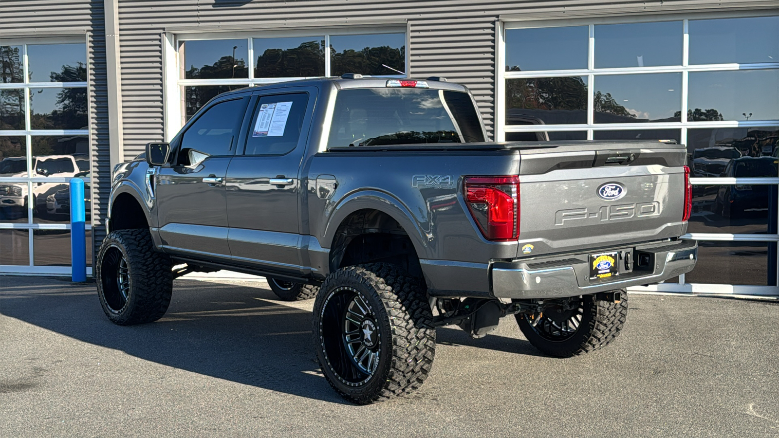 2024 Ford F-150 XLT 3