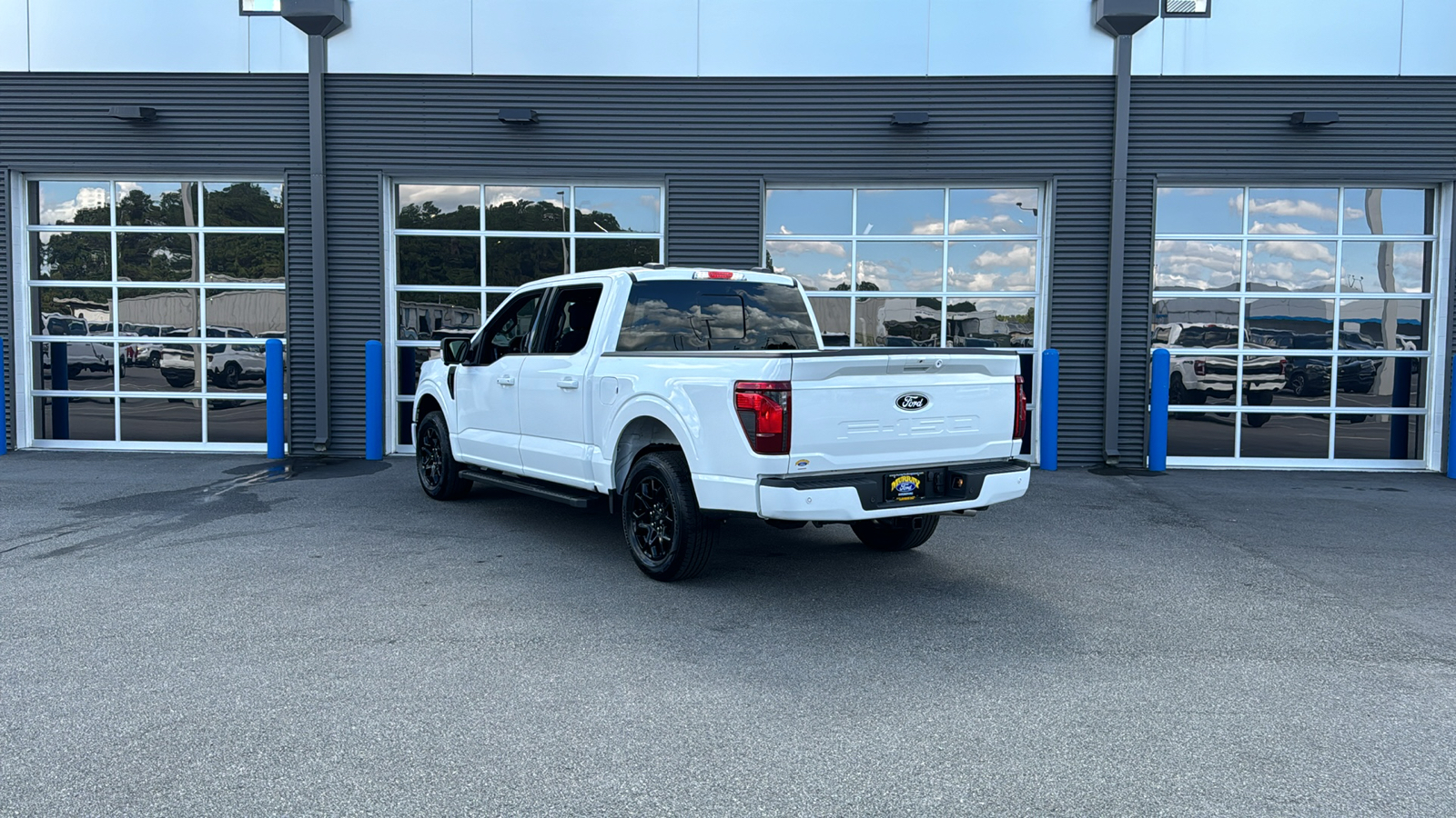 2024 Ford F-150 XLT 3