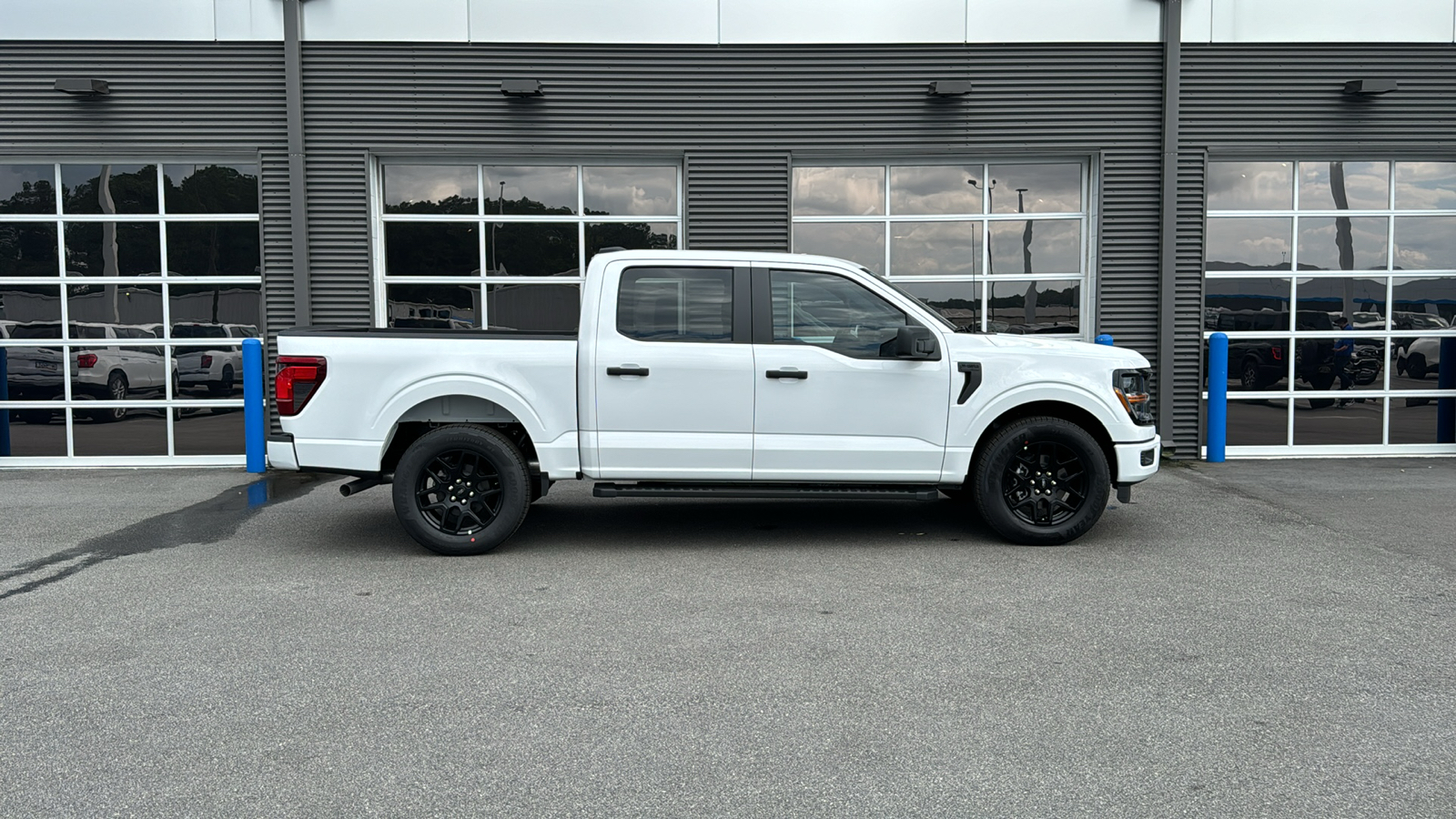 2024 Ford F-150 STX 9