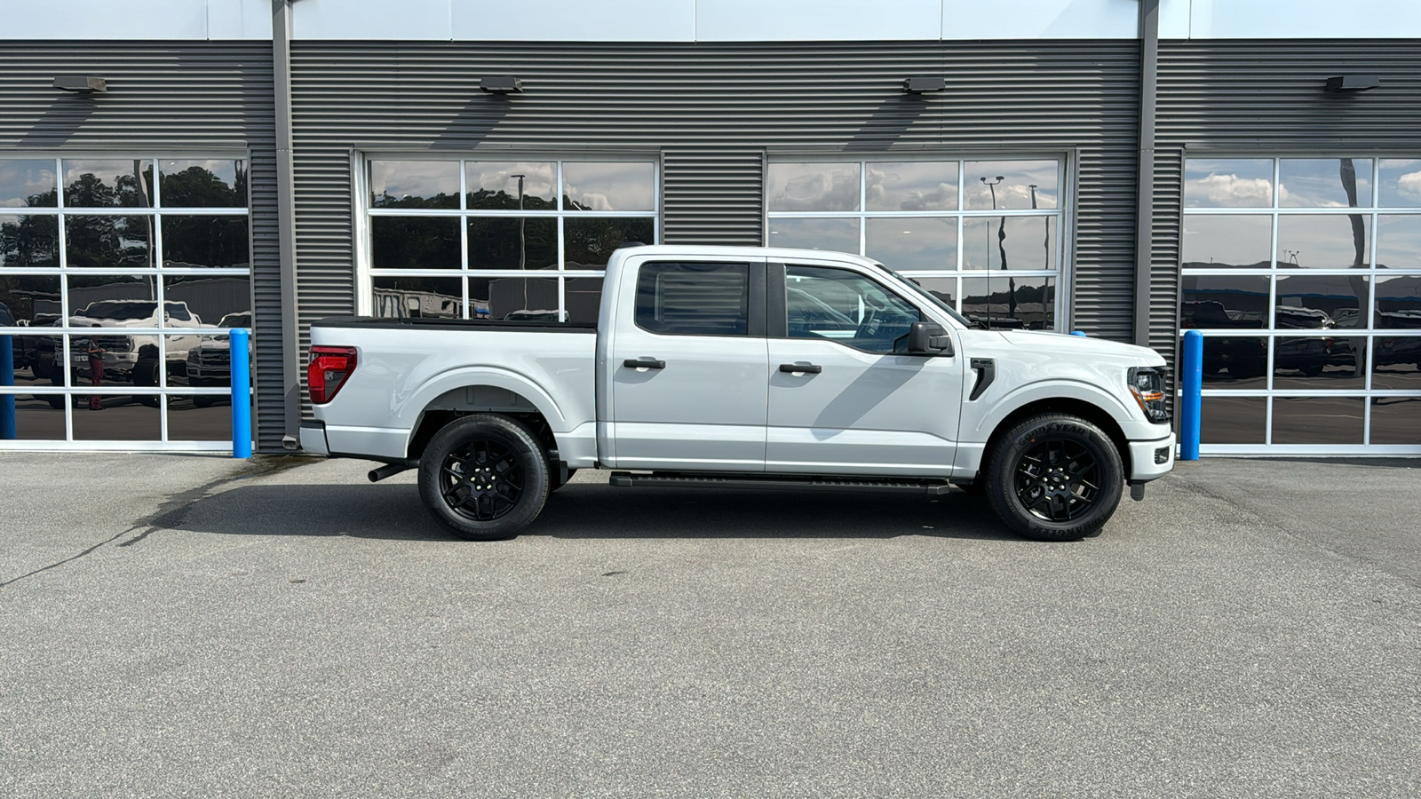 2024 Ford F-150 STX 9