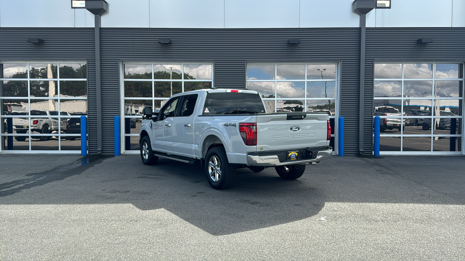 2024 Ford F-150 XLT 3