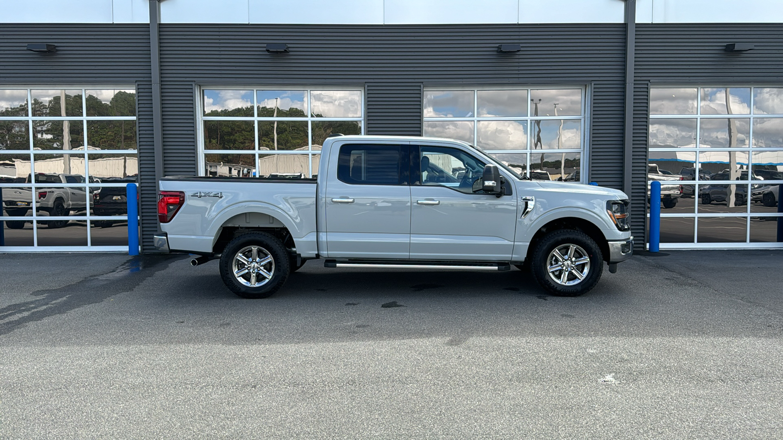 2024 Ford F-150 XLT 8