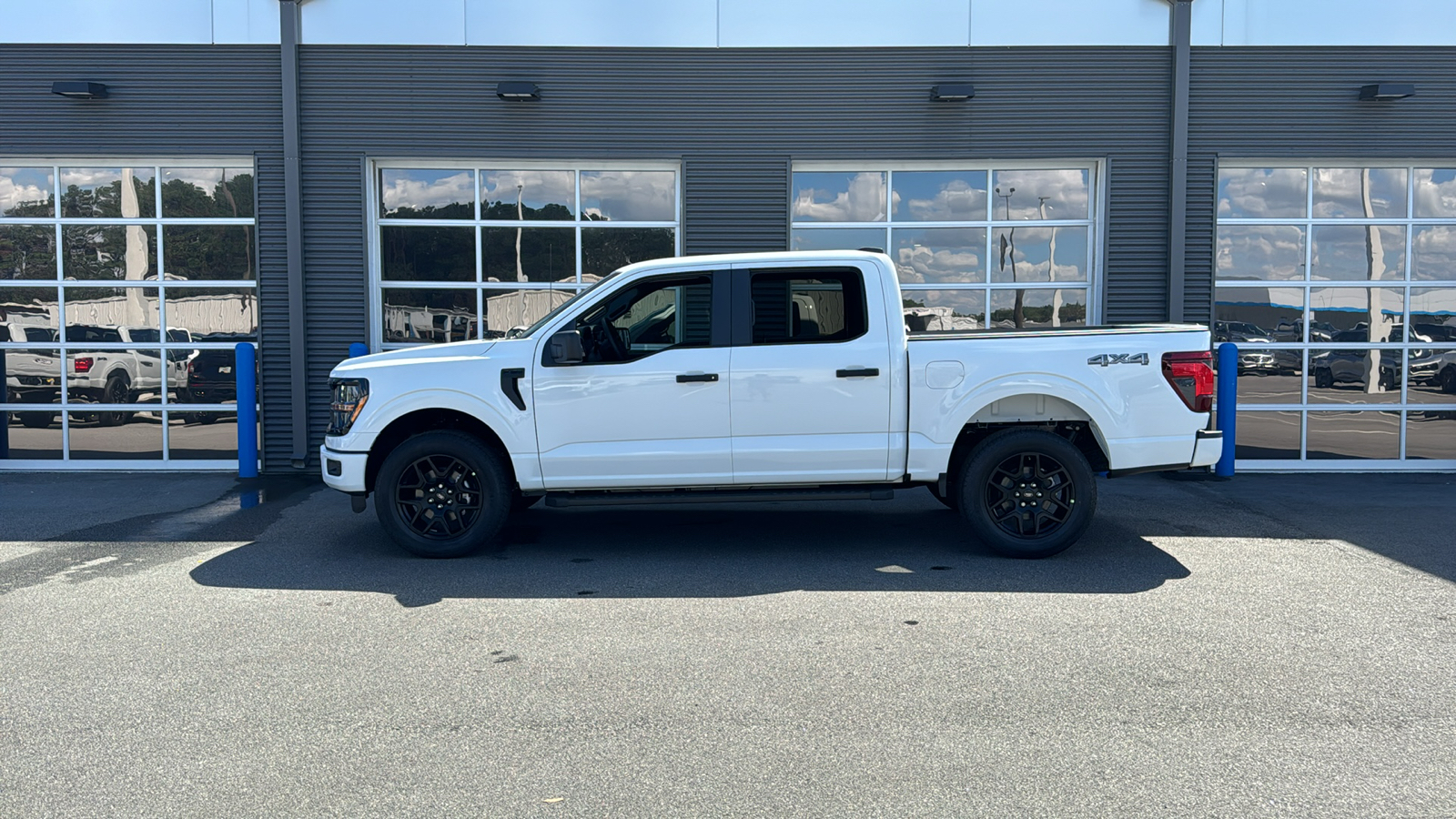 2024 Ford F-150 STX 2