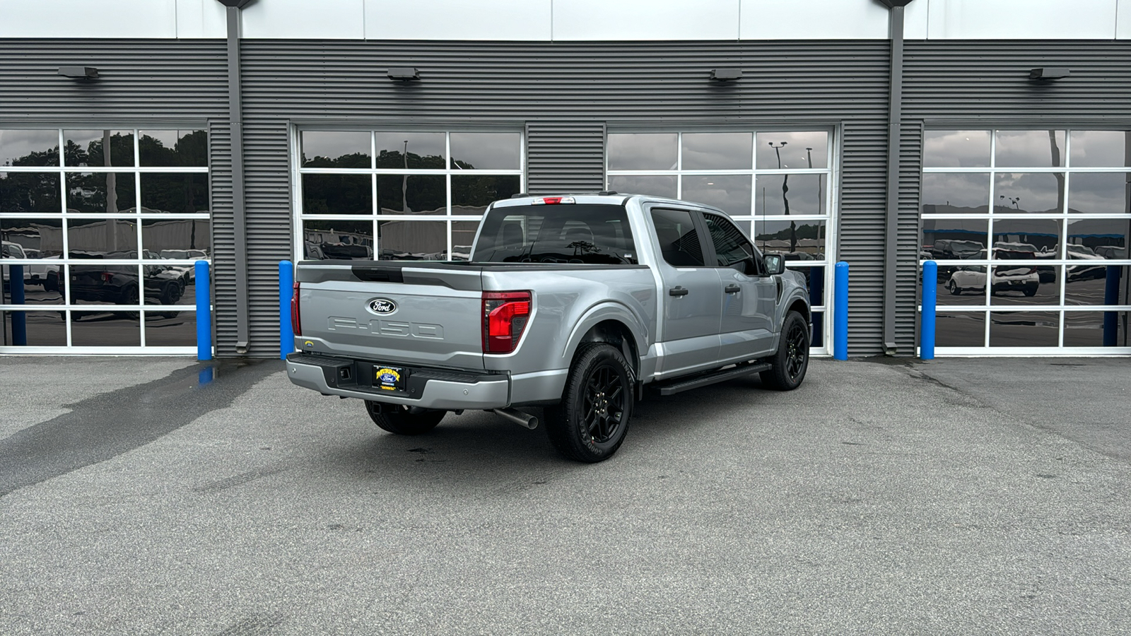 2024 Ford F-150 STX 8