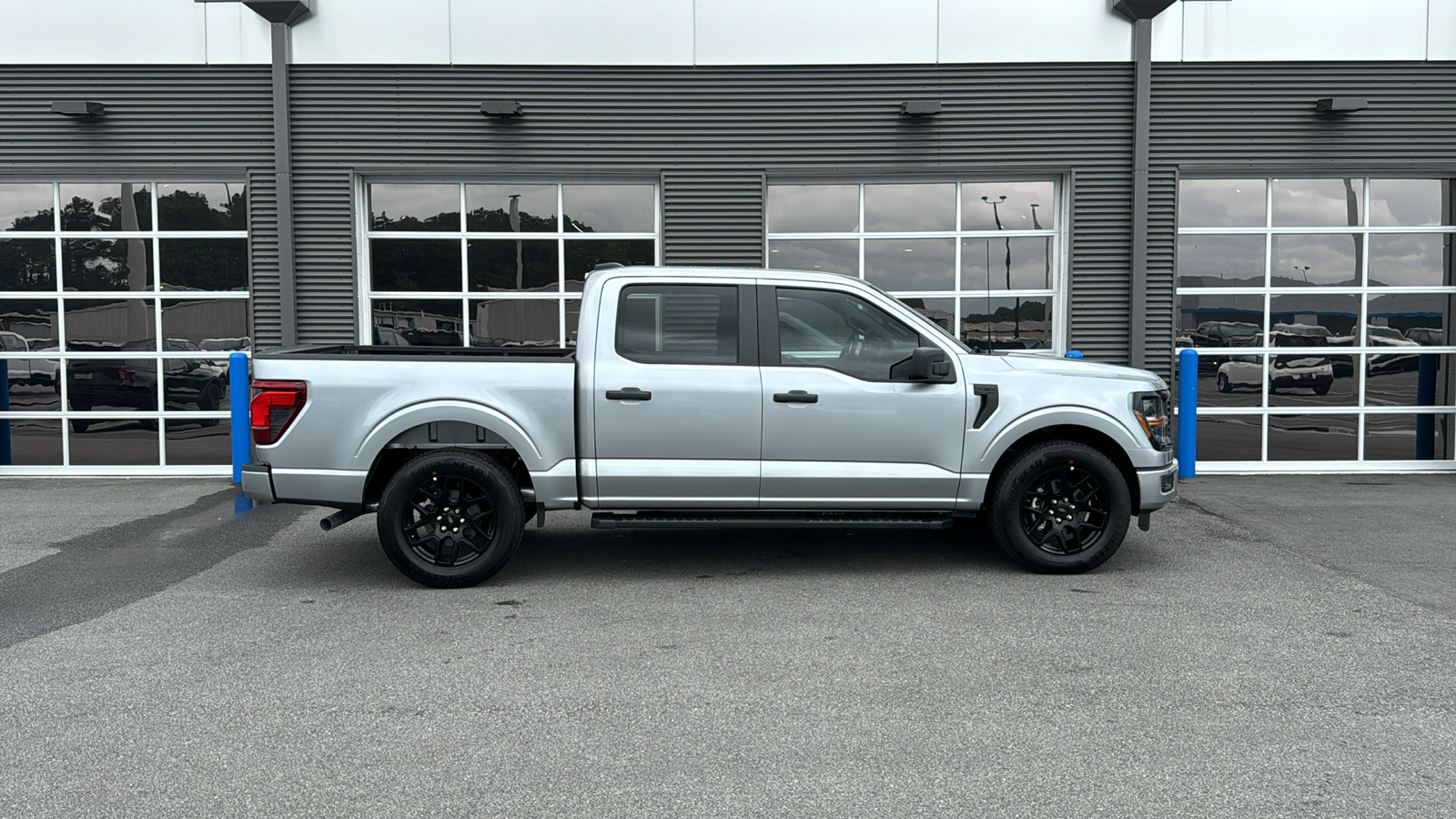 2024 Ford F-150 STX 9