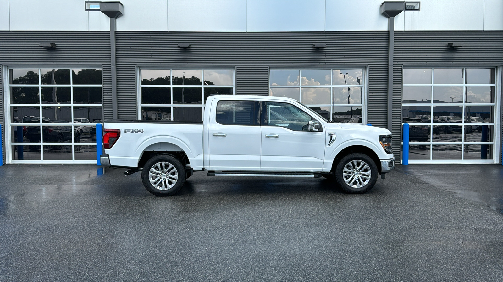 2024 Ford F-150 XLT 8