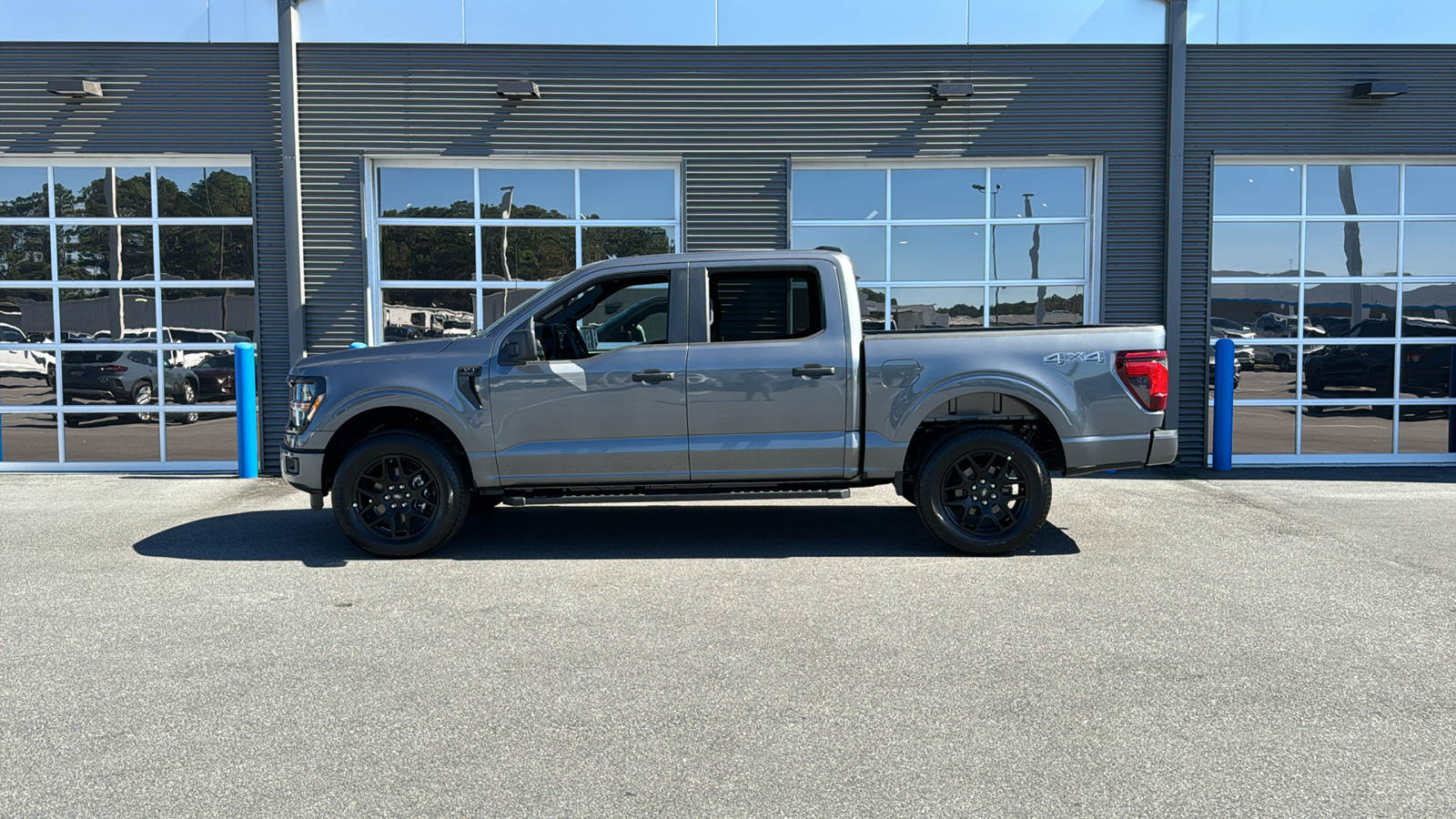 2024 Ford F-150 STX 2