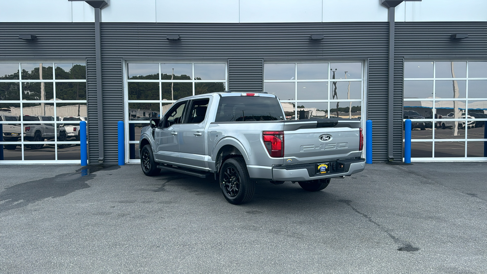 2024 Ford F-150 XLT 3