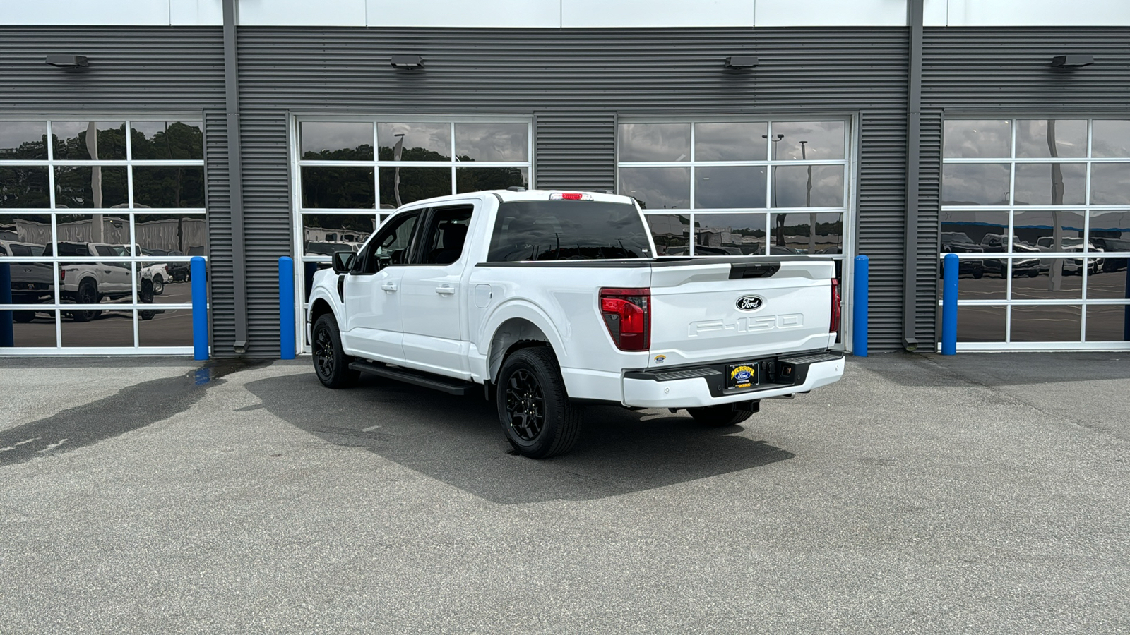 2024 Ford F-150 XLT 3