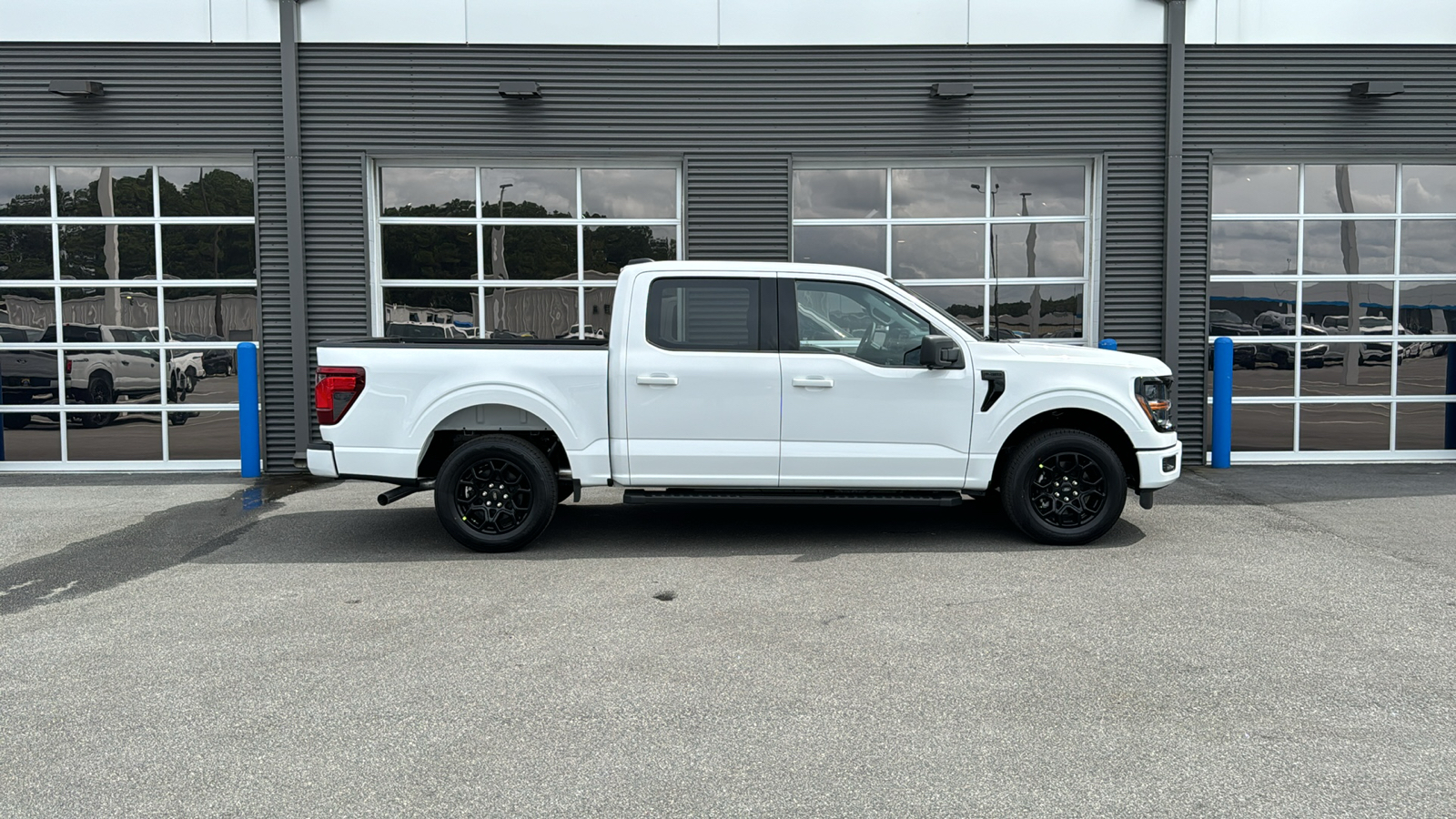 2024 Ford F-150 XLT 9