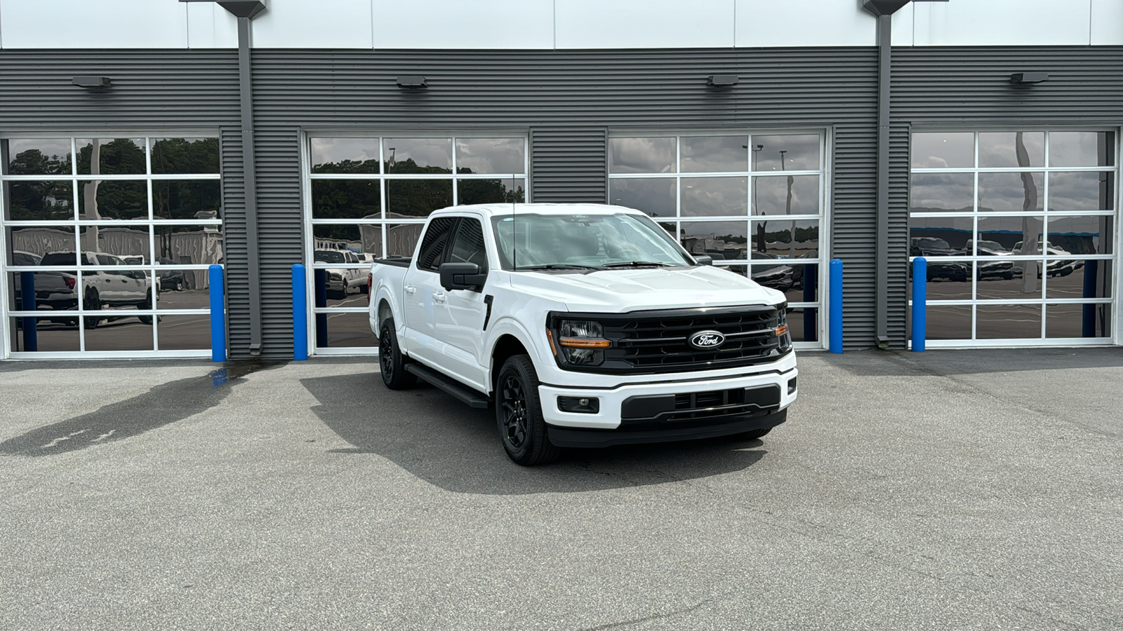 2024 Ford F-150 XLT 10