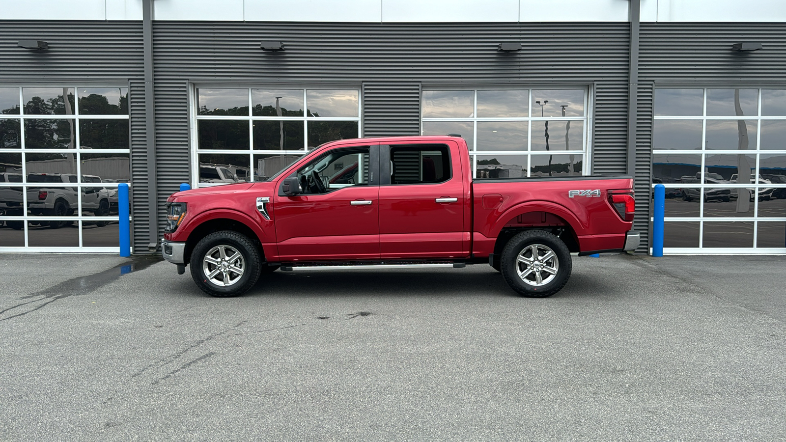 2024 Ford F-150 XLT 2