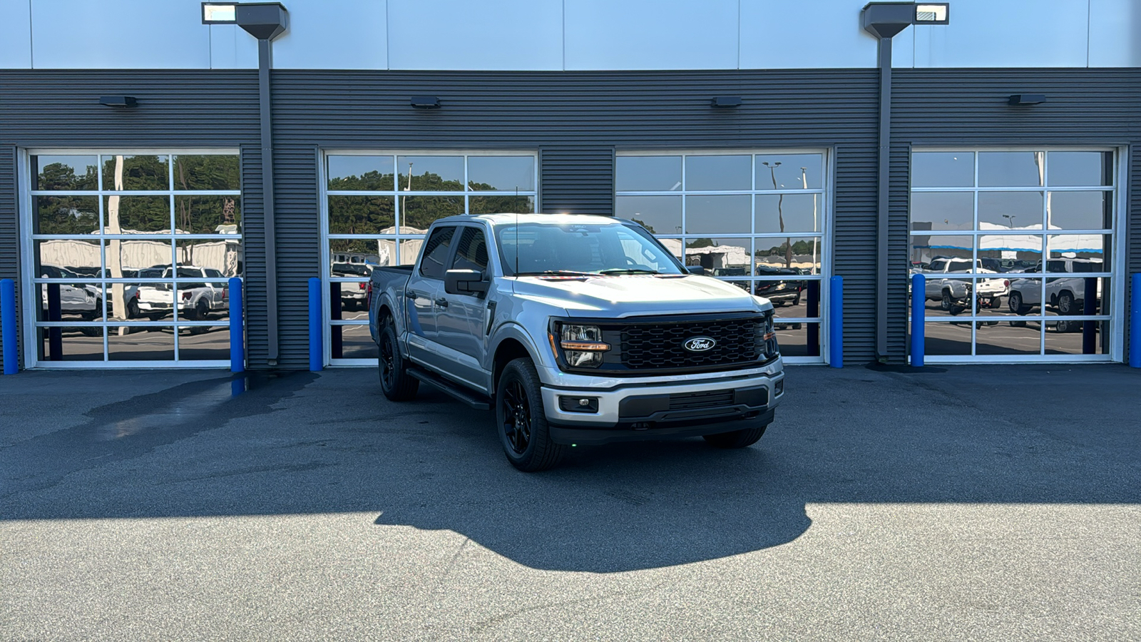 2024 Ford F-150 STX 8