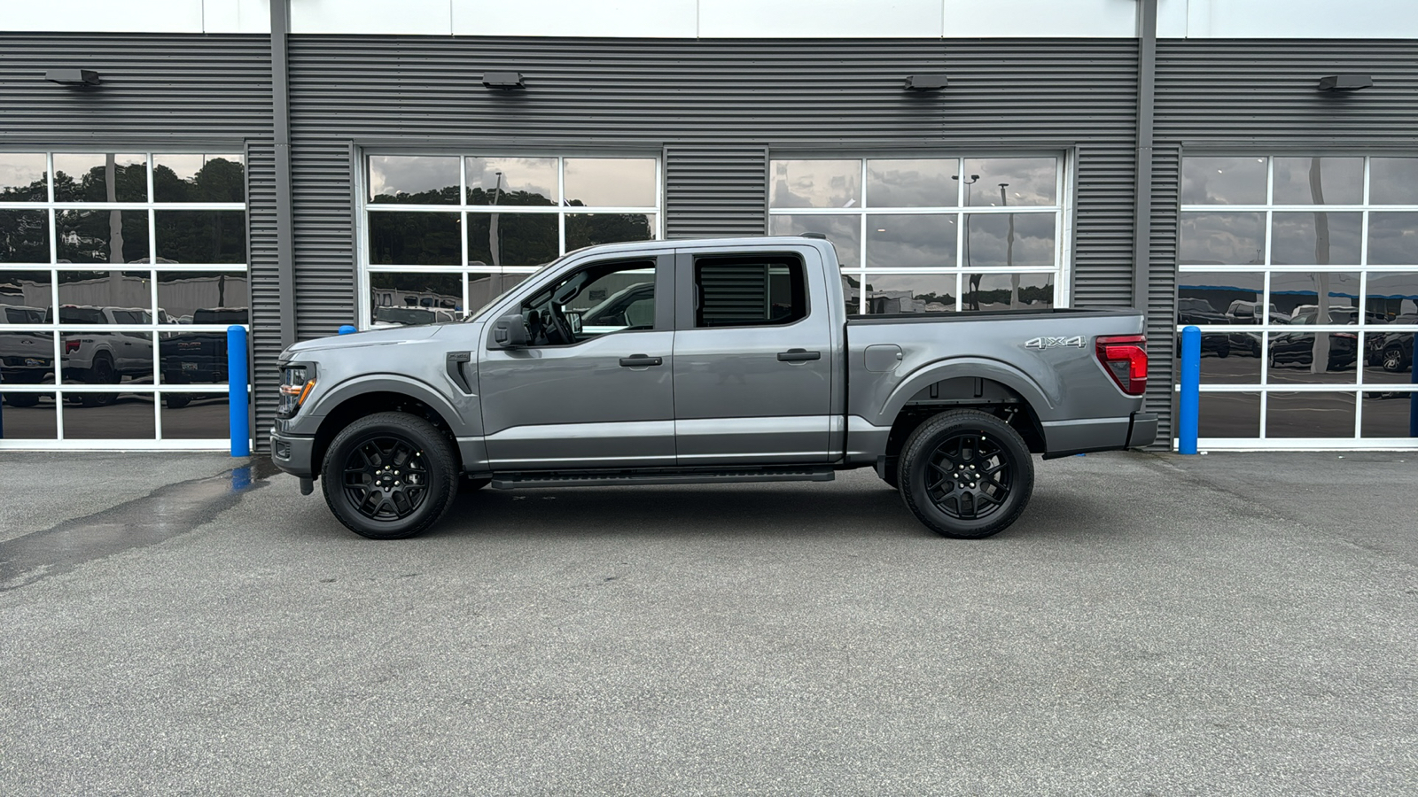 2024 Ford F-150 STX 2