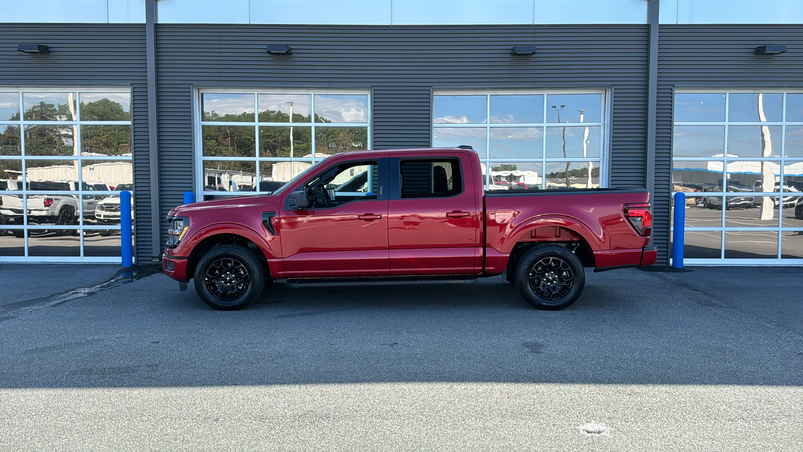 2024 Ford F-150 XLT 2