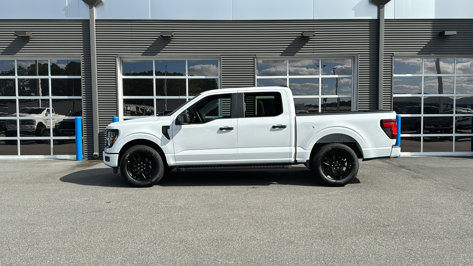 2024 Ford F-150 STX 2