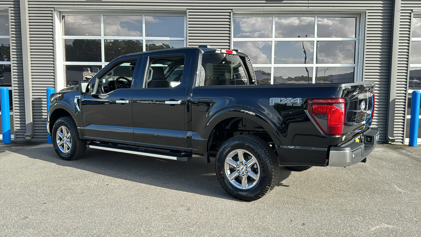 2024 Ford F-150 XLT 3