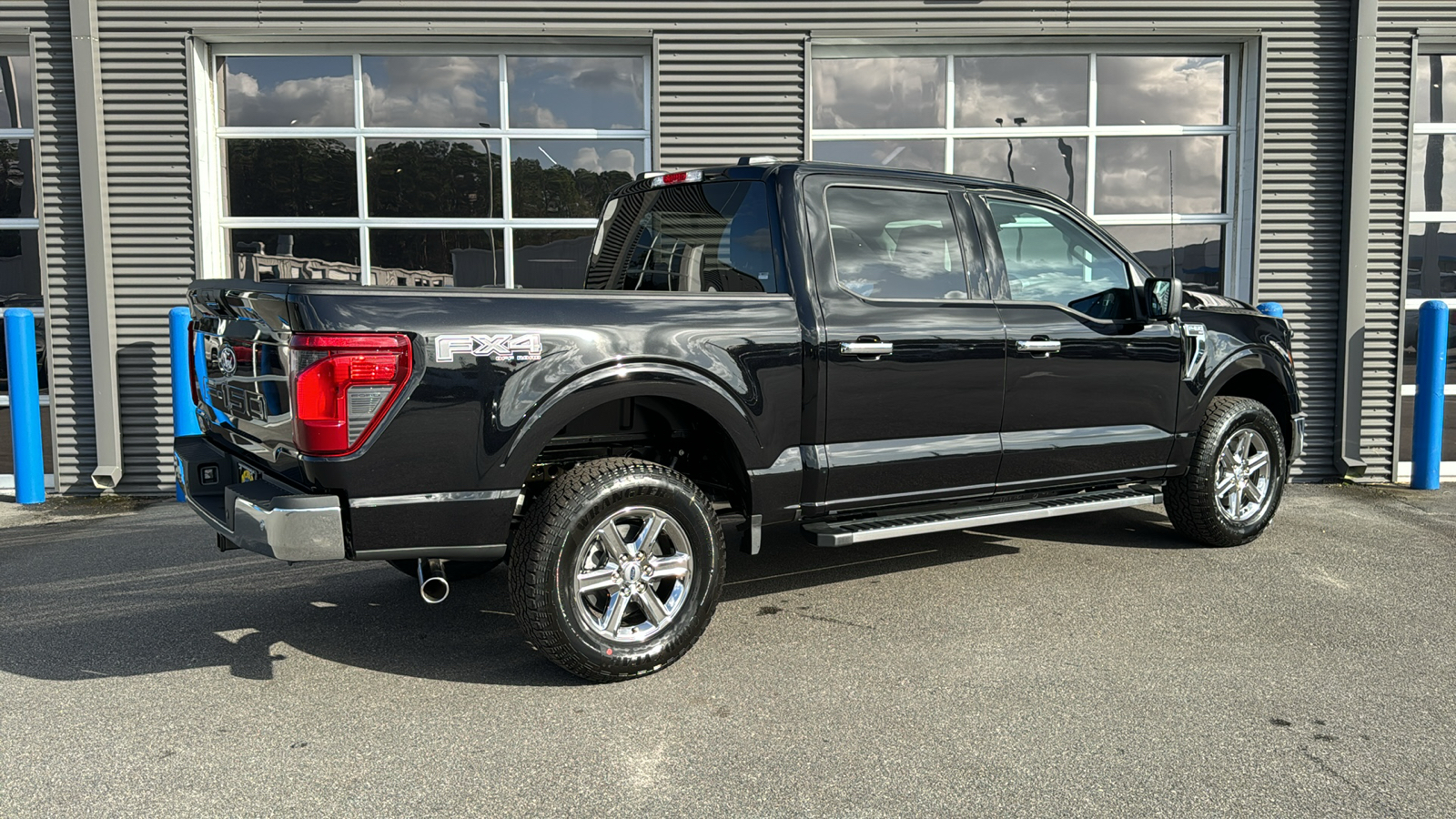 2024 Ford F-150 XLT 8