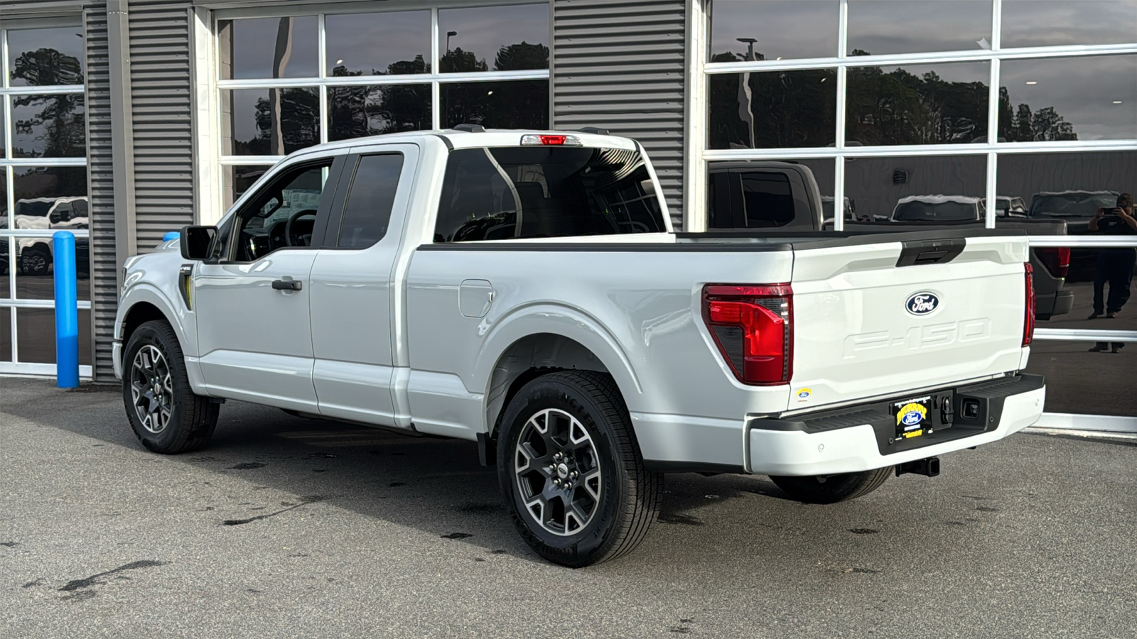 2024 Ford F-150 STX 3