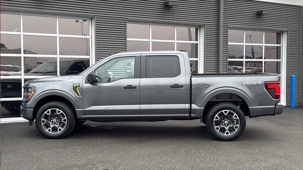 2024 Ford F-150 STX 2