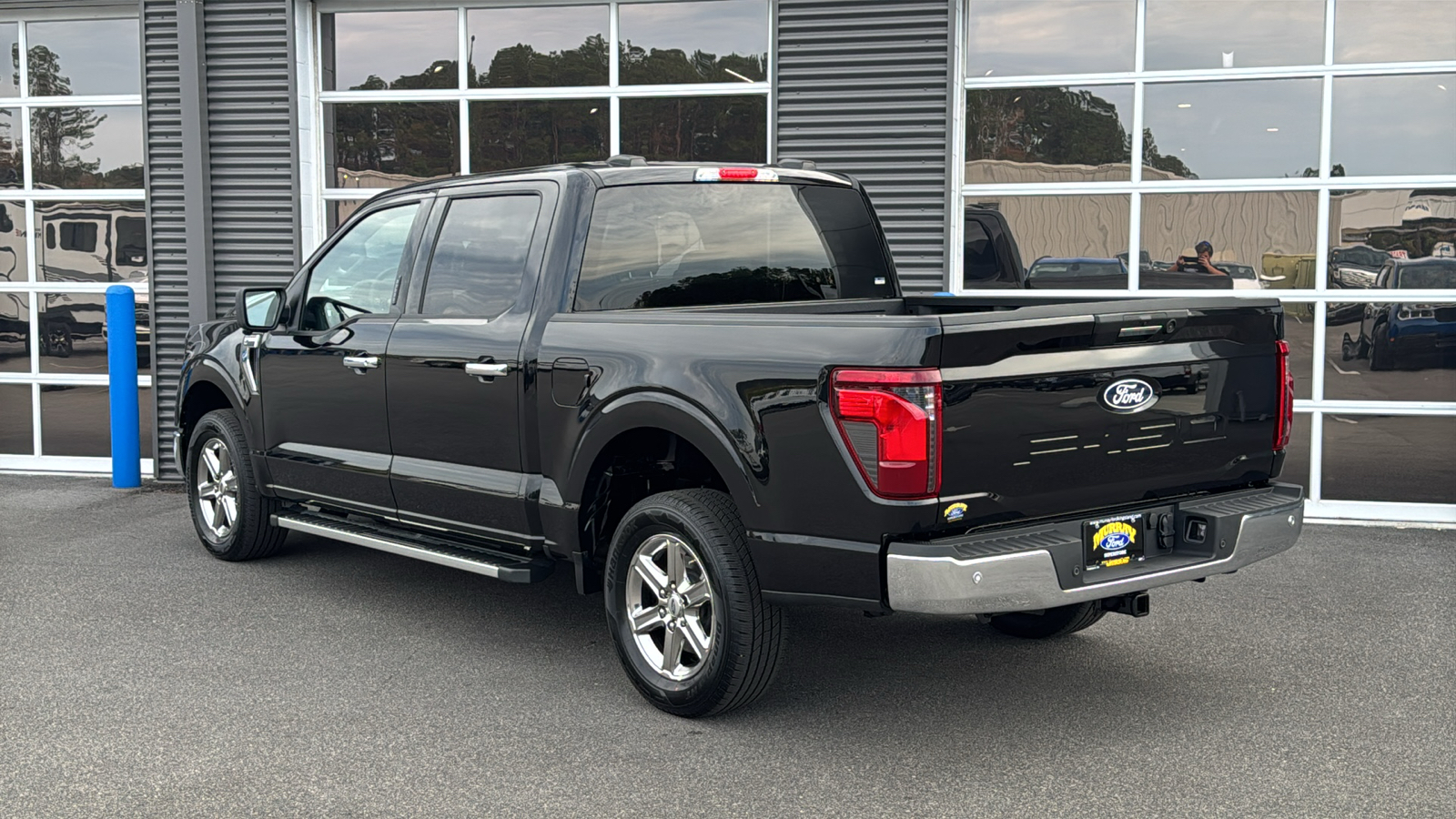 2024 Ford F-150 XLT 3