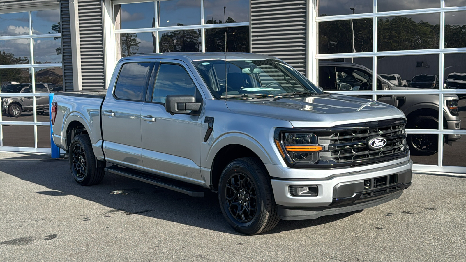 2024 Ford F-150 XLT 8