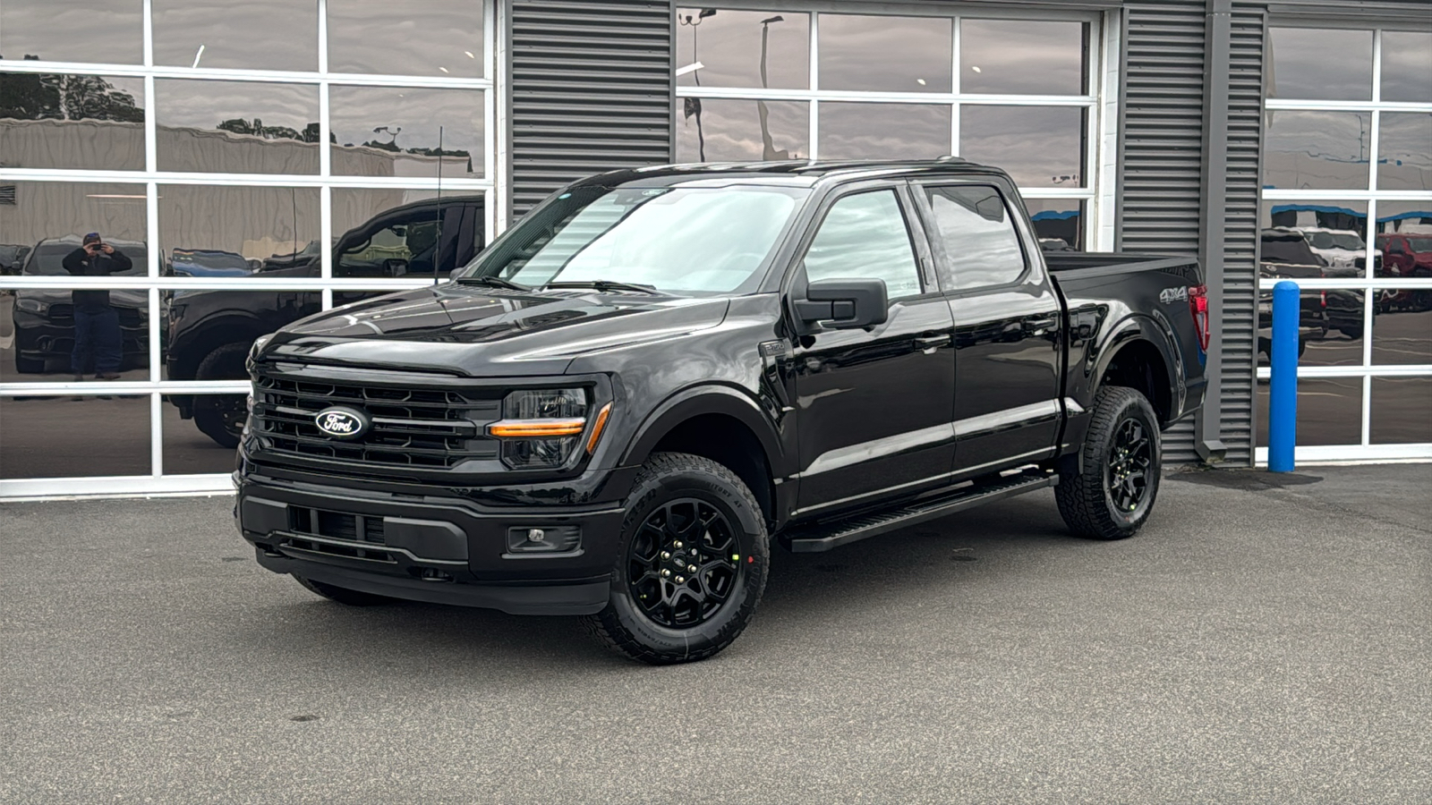 2024 Ford F-150 XLT 1