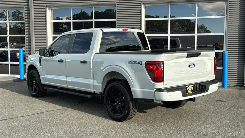 2024 Ford F-150 STX 3