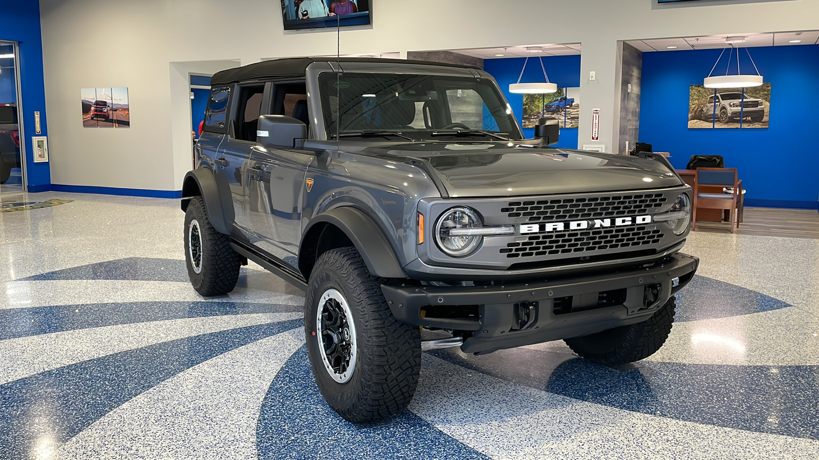 2024 Ford Bronco Badlands 7