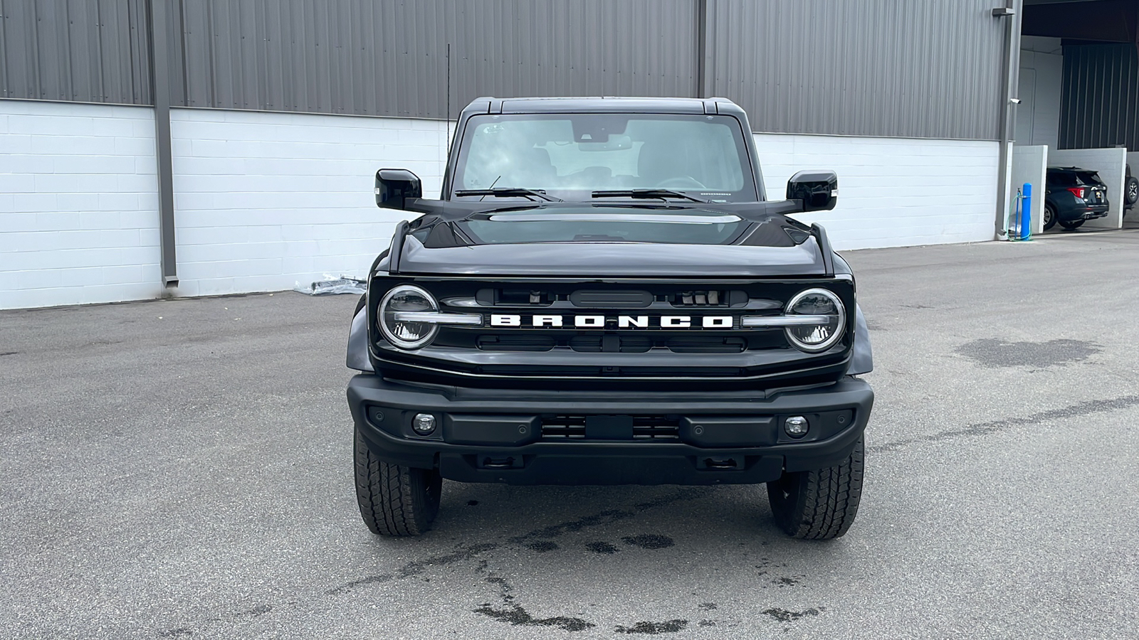2024 Ford Bronco Outer Banks 9