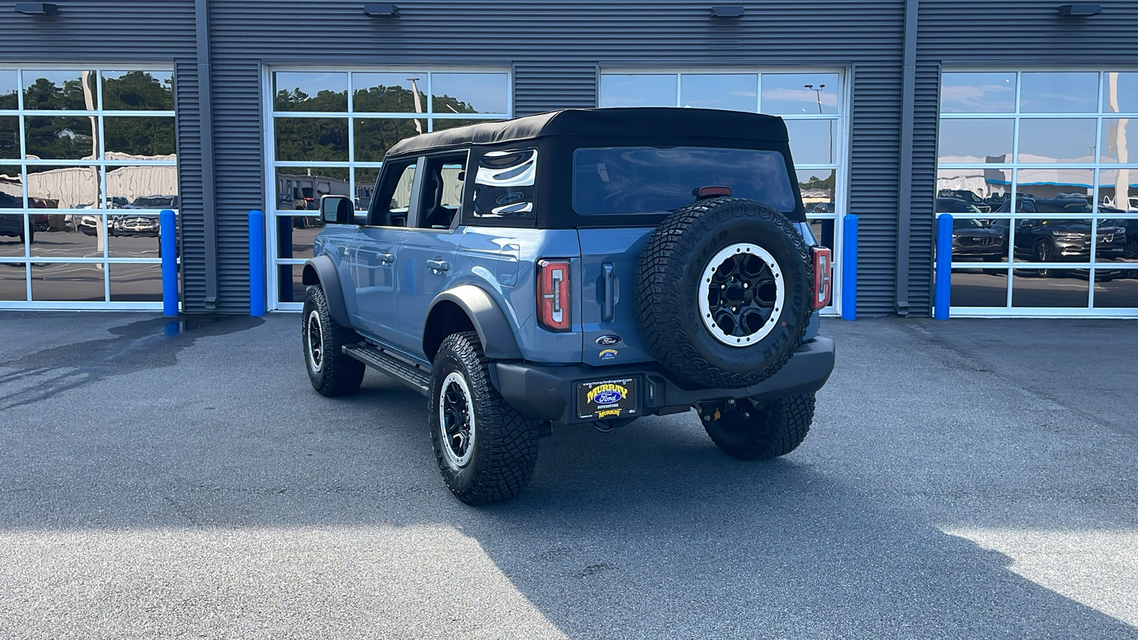 2024 Ford Bronco Outer Banks 3