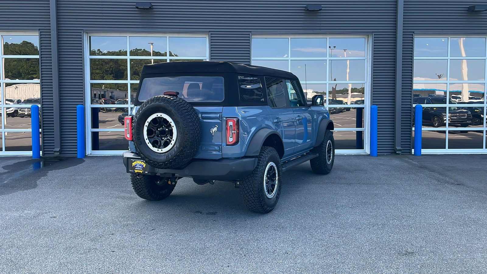 2024 Ford Bronco Outer Banks 6