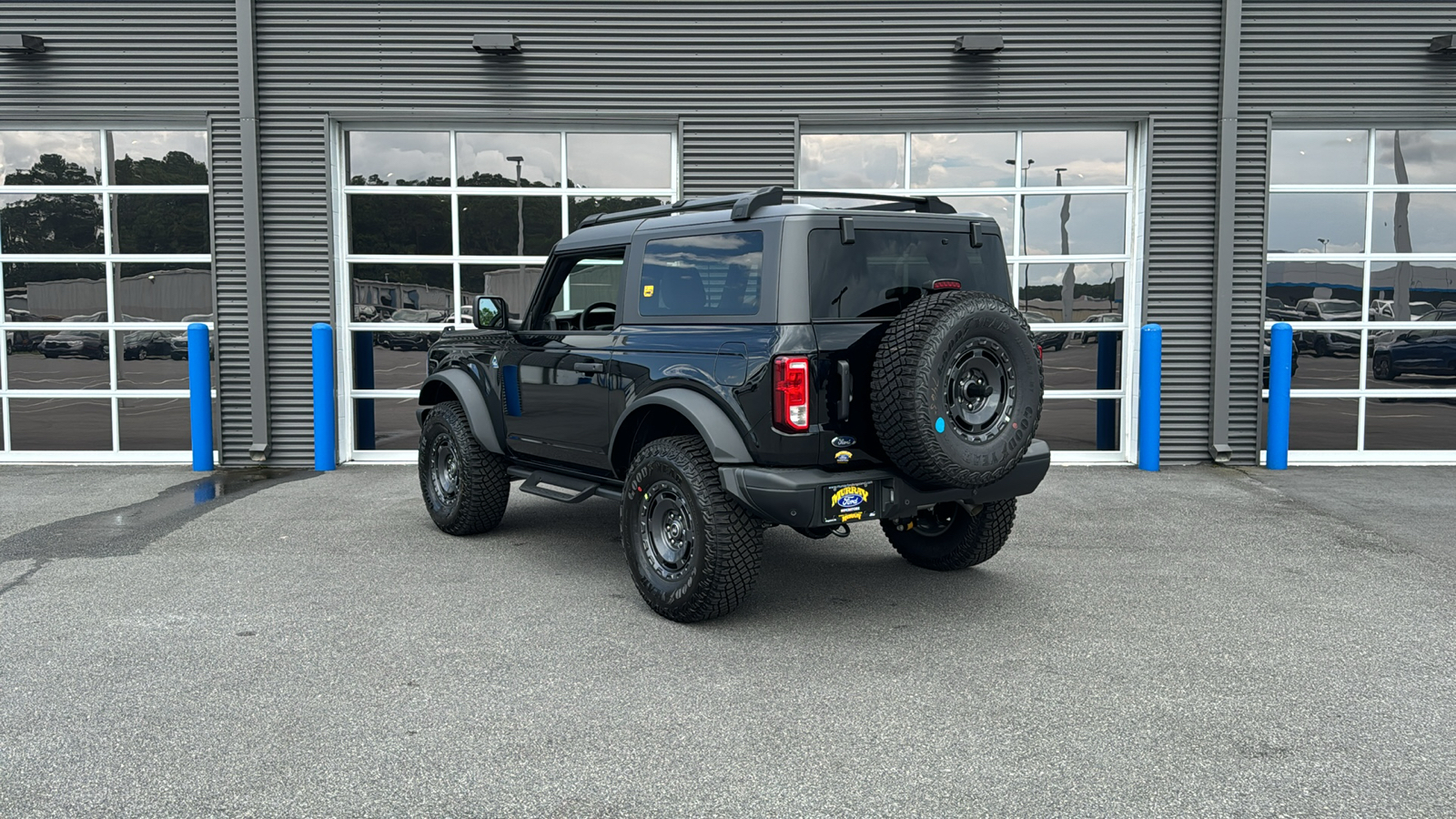 2024 Ford Bronco Black Diamond 3