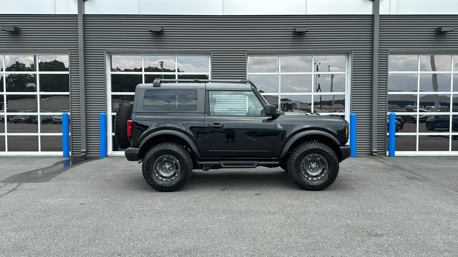 2024 Ford Bronco Black Diamond 7