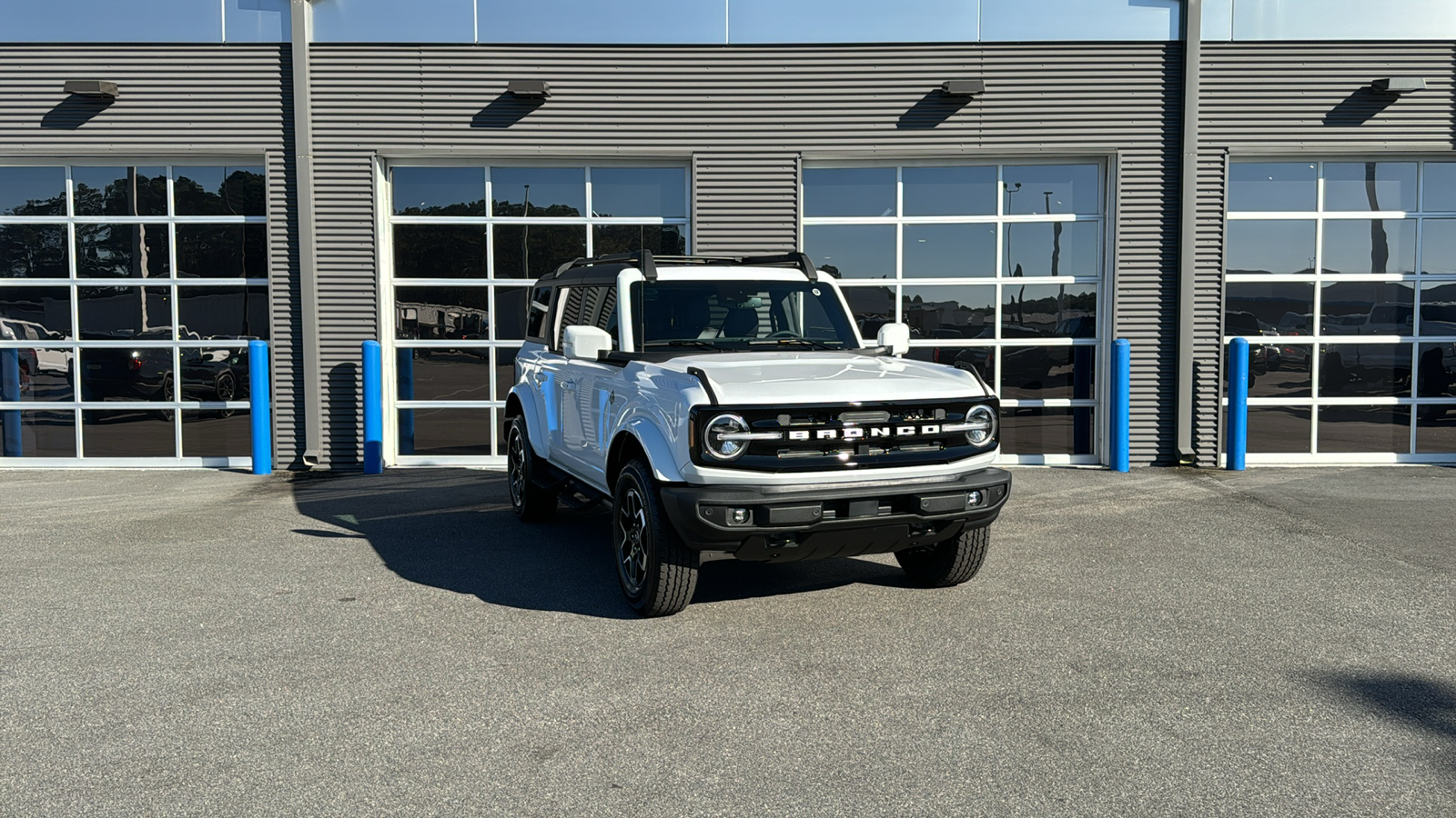 2024 Ford Bronco Outer Banks 9